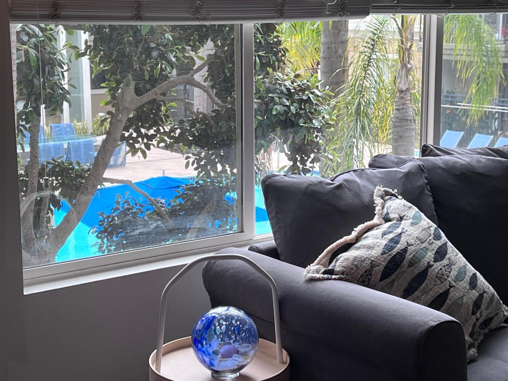 Appartement The Electric Blue Abode With A Gorgeous Pool View